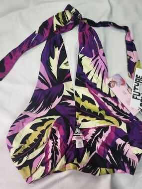 Future Collection Botanical Wrap Neck